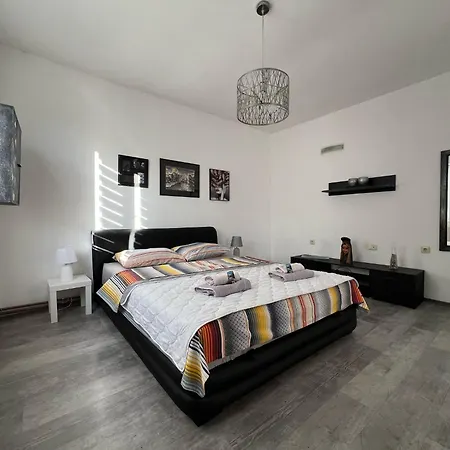 بيت للعطل House Dea *