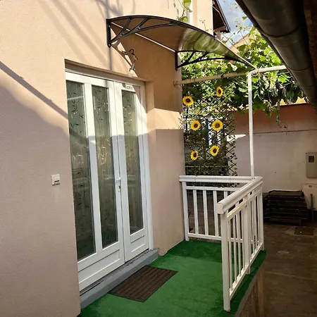 بيت للعطل House Dea موستار